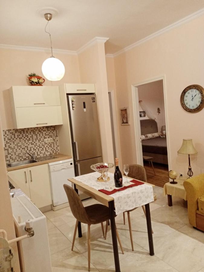 Ennie'S Place Corfu  Exteriör bild